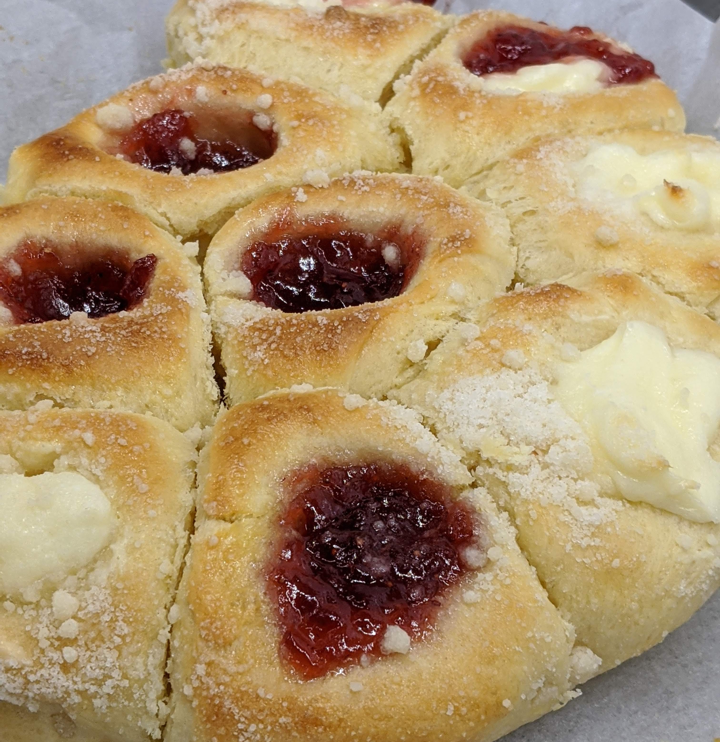 00100lrPORTRAIT_00100_BURST20200426113858822_COVER